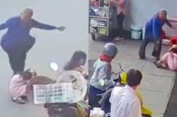 Vĩnh Long: Bé gái bị mẹ ruột đánh đập dã man ngoài chợ, người đi đường không ai can ngăn