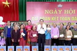 Chủ tịch Quốc hội Trần Thanh Mẫn: Tiếp tục nhân rộng các mô hình điển hình tiên tiến, giúp nhau giảm nghèo bền vững