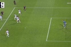 Lewandowski bị bắt việt vị theo cách không thể tin nổi khiến Barca thua sốc ở La Liga