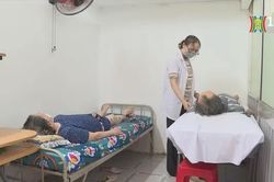 Phòng khám miễn phí của các y, bác sĩ nghỉ hưu