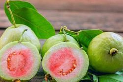 Cách sử dụng quả ổi đảm bảo an toàn thực phẩm