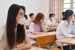 Điều chỉnh tổ hợp xét tuyển đại học năm 2025