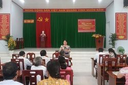 Hội Luật gia tỉnh Bình Thuận phổ biến giáo dục pháp luật về tảo hôn, hôn nhân cận huyết