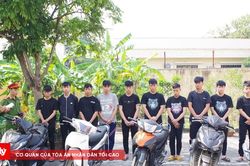 Khởi tố 10 đối tượng về hành vi 'Gây rối trật tự công cộng'