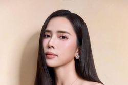 'Nữ hoàng nước mắt' của màn ảnh Việt: 'Sau những thăng trầm, tôi đã tự tin công khai chuyện tình cảm'