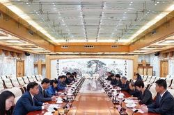Đoàn công tác Hội đồng nhân dân tỉnh Nghệ An thăm, làm việc tại Trung Quốc