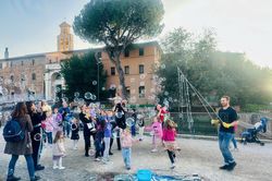 Thư từ Roma: Bài 5 - Hoàng tử bé và tỉ lệ sinh thấp kỷ lục tại Italia