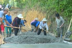 'Điểm tựa' của bản làng xứ Thanh