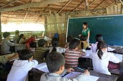 Trường hợp nhà giáo nào được ưu tiên trong chế độ tiền lương và phụ cấp?