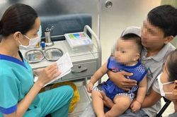 Người đứng đầu địa phương phải chịu trách nhiệm nếu bỏ sót trẻ chưa tiêm vaccine sởi