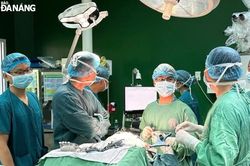 Phẫu thuật thành công cho nữ bệnh nhân bị động kinh cục bộ thùy trán