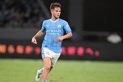 Thành London nóng cuộc đua giành chữ ký sao trẻ Man City