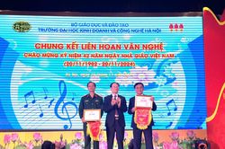 Trường ĐH Kinh doanh và Công nghệ Hà Nội tri ân ngày Nhà giáo Việt Nam 20/11
