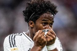 Real Madrid từ chối đề nghị 'điên rồ' dành cho Endrick