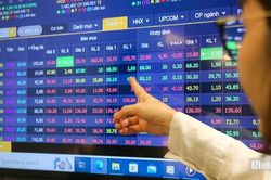 Lăng kính chứng khoán 21/11: Khuyến nghị mua cổ phiếu ACB, kỳ vọng tăng 28%