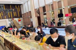Giá vàng Nghệ An hôm nay (22/11): Tiếp đà tăng