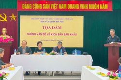 Kịch bản sân khấu hiện nay vẫn cũ mòn, nhàm chán