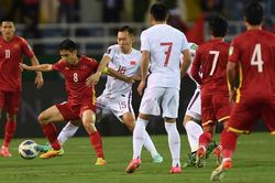 Nhà vô địch AFF Cup của ĐT Việt Nam phải nhập viện điều trị