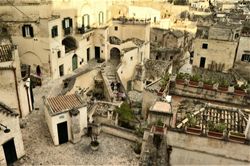 Bí quyết 'níu chân' du khách của thành phố 9.000 năm tuổi tại Italy