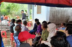 Hà Tĩnh: Điều tra nguyên nhân hai vợ chồng tử vong tại nhà riêng
