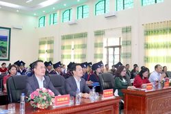 Lễ bế giảng và khai giảng lớp đại học ngành Luật