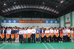 Khai mạc Hội thi TDTT học sinh tiểu học và trung học tỉnh năm học 2024-2025