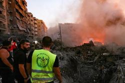 Video đường phố tại Israel sau khi bị Hezbollah không kích