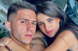 Enzo Fernandez có bạn gái mới?