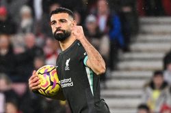 Tại sao Liverpool đang nói 'không' với Salah?