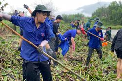 Chú trọng giáo dục lý tưởng, đạo đức cho thế hệ trẻ