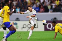 Ronaldo lập cú đúp, Al Nassr thắng 3-1