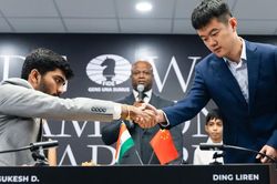 Chung kết cờ vua thế giới Đinh Lập Nhân vs Gukesh Dommaraju xứng danh trận chiến trí tuệ ở đảo quốc sư tử
