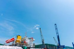 Nghệ An tăng cường giải pháp thúc đẩy tăng trưởng công nghiệp