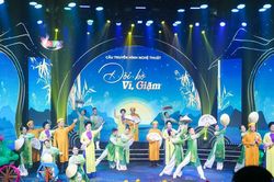 Lắng đọng chương trình cầu truyền hình 'Đôi bờ ví, giặm'