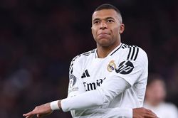 Mbappe hóa tội đồ ở trận thua Liverpool, Real Madrid có nguy cơ bị loại sớm