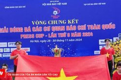Chung kết Press Cup 2024: Cuộc đua kịch tính, nâng cao tinh thần thể thao cao thượng