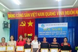 Đức Cơ: Khen thưởng 7 phụ nữ tiêu biểu