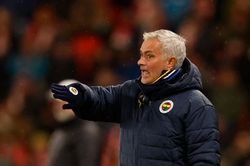 Đội của Mourinho thăng hoa