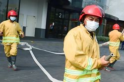 Nhà ở tại khu vực không đảm bảo hạ tầng giao thông phải có thiết bị truyền tin báo cháy