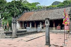 Ninh Bình: Triển khai kế hoạch xây dựng Đề án tu bổ, chống xuống cấp di tích lịch sử