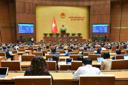 Quốc hội biểu quyết thông qua Luật Phòng cháy, chữa cháy và cứu nạn, cứu hộ