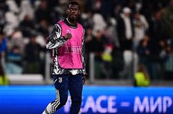 Vận xui chưa hết, Paul Pogba lỡ ngày trở lại sân cỏ vì 'lý do không thể lường trước được'