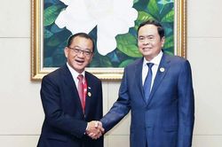 Thúc đẩy, làm sâu sắc quan hệ hợp tác nghị viện và đối tác chiến lược Việt Nam - Singapore