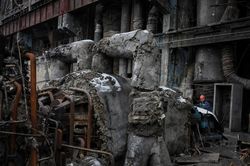Cận cảnh nhà máy điện Ukraine hư hại vì đòn tập kích của Nga