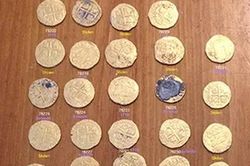 Thu hồi kho báu tiền cổ hơn 1 triệu USD bị đánh cắp