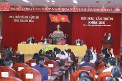 Hội nghị Ban Chấp hành Đảng bộ tỉnh lần thứ 37: Đánh giá tình hình kinh tế - xã hội, bảo đảm quốc phòng - an ninh, xây dựng Đảng và hệ thống chính trị năm 2024
