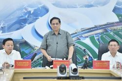 Thủ tướng Phạm Minh Chính thị sát, kiểm tra tiến độ xây dựng Cảng hàng không quốc tế Long Thành