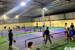 Nhiều dịch vụ hút khách ăn theo 'cơn sốt' pickleball tại Nghệ An