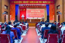 Đại biểu Quốc hội tiếp xúc cử tri huyện Diễn Châu