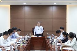 Thẩm tra nội dung thuộc lĩnh vực đô thị trình kỳ họp HĐND thành phố